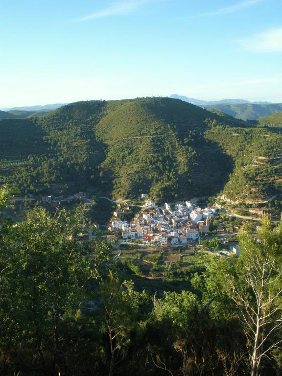 Hotel Restaurante Vinas Viejas Fuentes de Ayódar Esterno foto