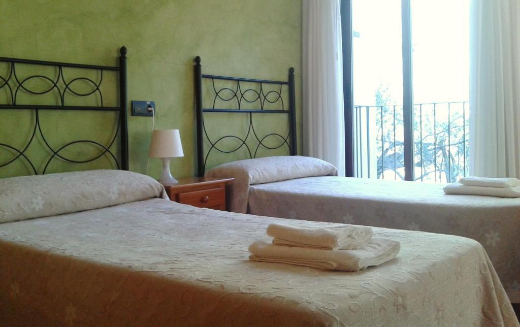 Hotel Restaurante Vinas Viejas Fuentes de Ayódar Camera foto