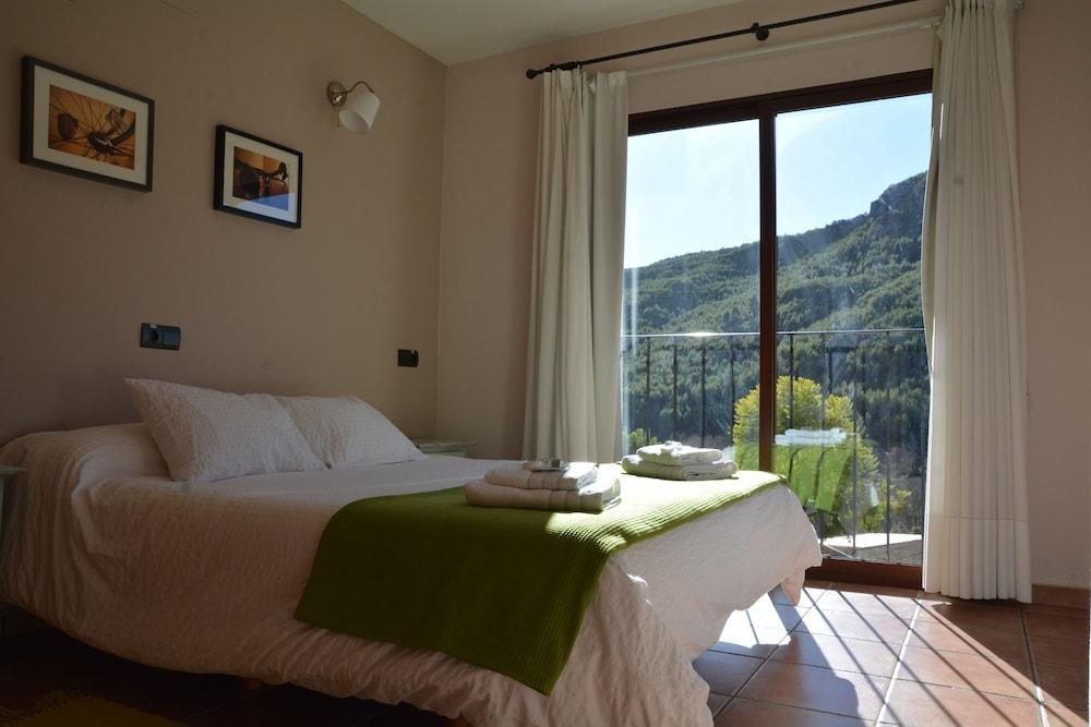 Hotel Restaurante Vinas Viejas Fuentes de Ayódar Esterno foto